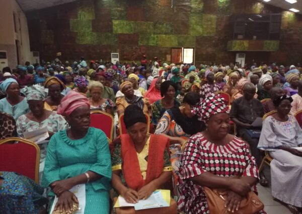 TUC seeks policies to promote decent work, social integration